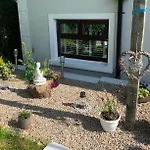 Ivy Lane * Loughanure