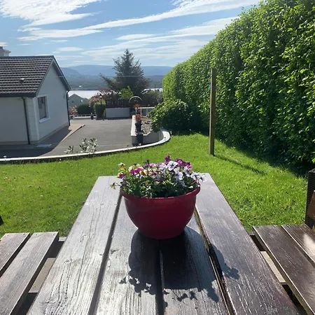 Ivy Lane * Loughanure