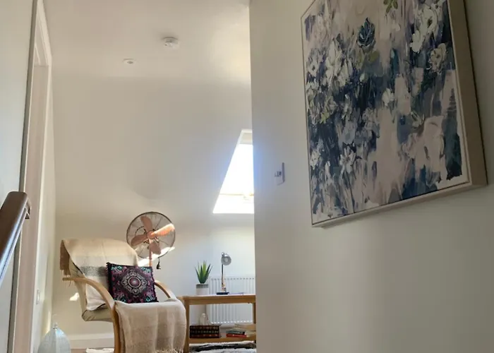 Ivy Lane * Loughanure